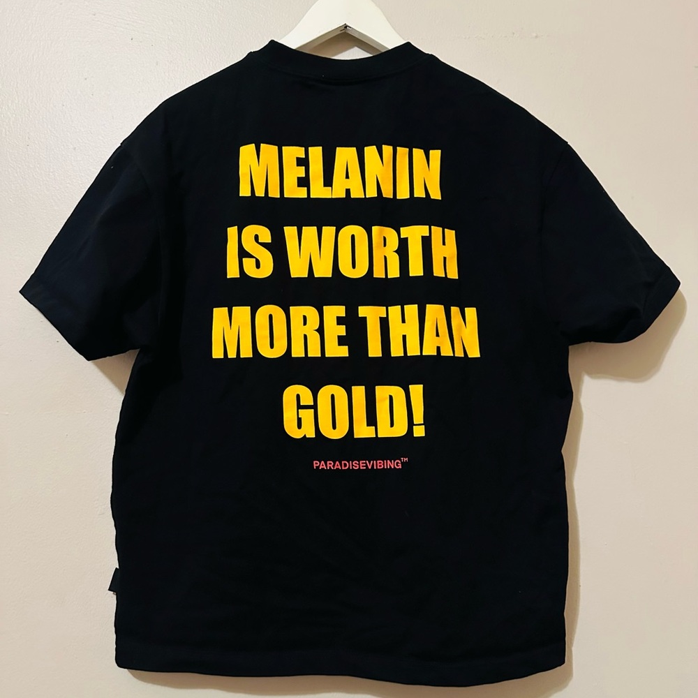 Black Short-Sleeve Graphic Portrait Tee - Picture 2 of 2